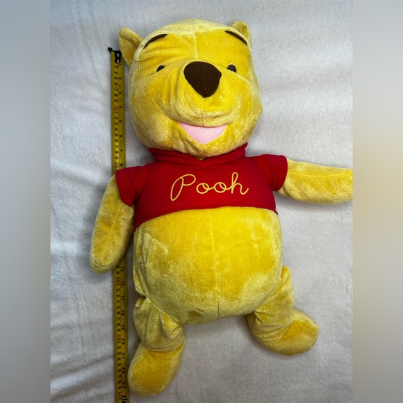 🍯 Disney Winnie the Pooh Plush - Preloved - Picture 9 of 11